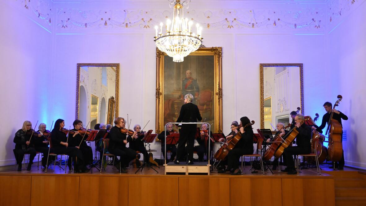 2025-10-19_10-32-08-amh_7297_02