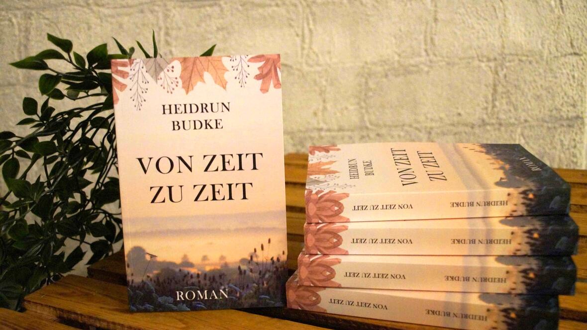 von-zeit-zu-zeit_buecherstapel