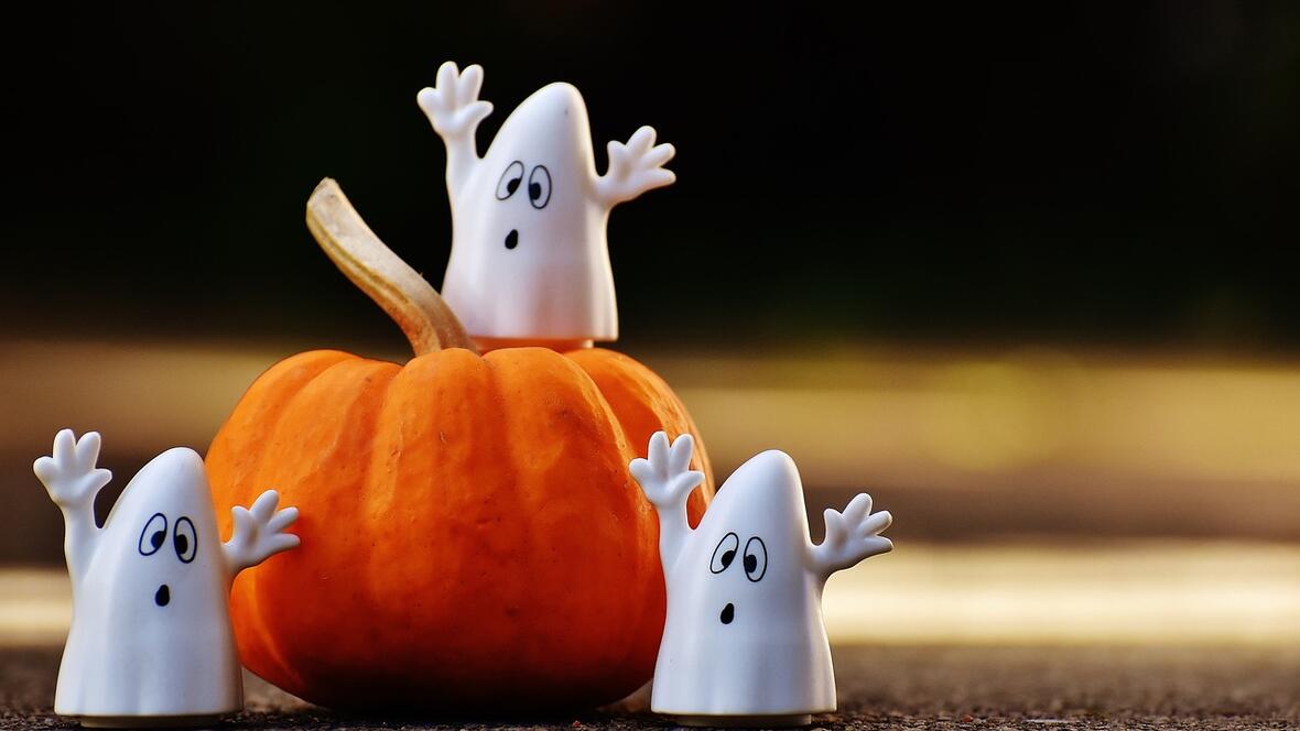 halloween_geister-c-alexa_pixabay