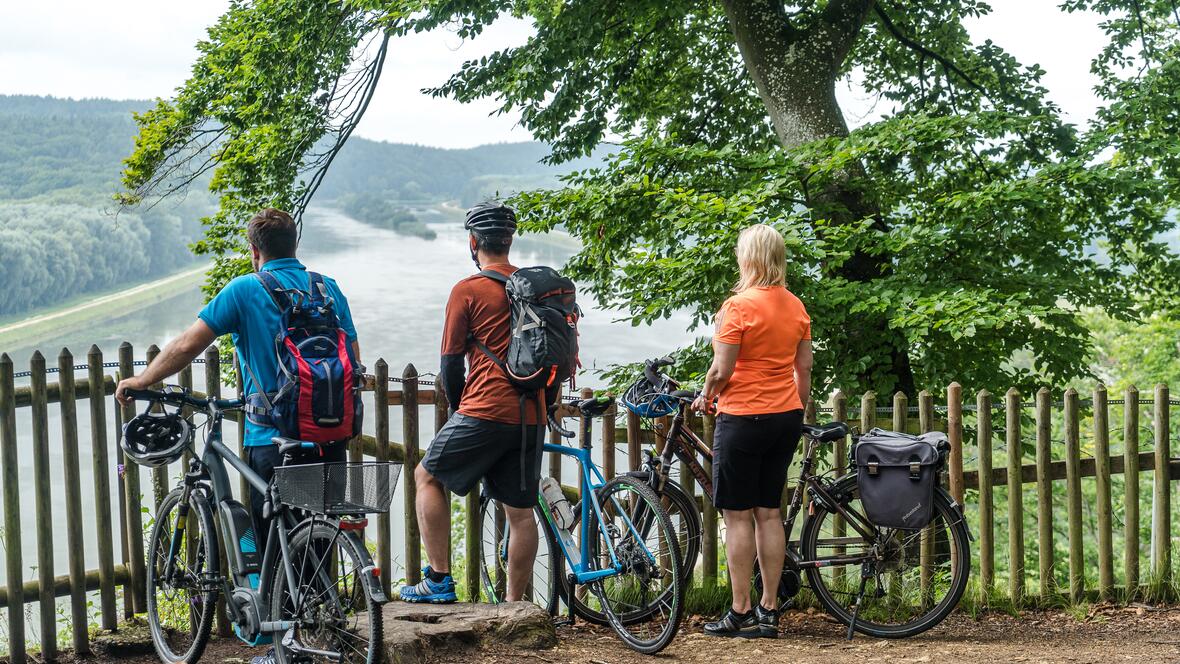 2021-finkenstein-radler-ausblick-querformat-48-c-deusche-donau-maximilian-semsch