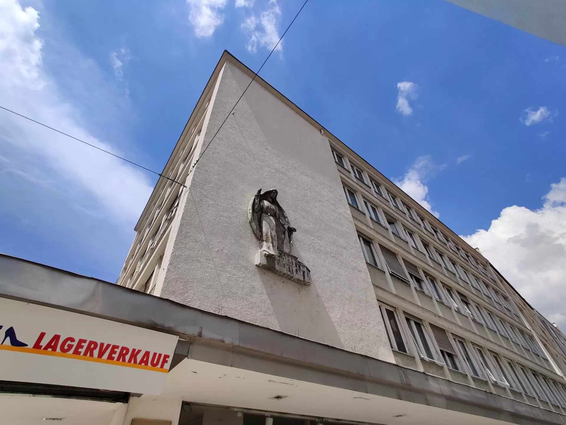 Galeria Kaufhof Schliesst 62 Seiner 172 Filialen Auch Der Standort Ingolstadt Ist Betroffen Region Ingolstadt Angebote Zum Einkaufen In Ingolstadt